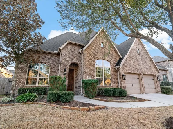 8126 Spreadwing St, Conroe, TX 77385