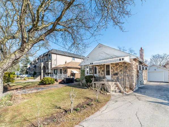 139 Kingsdale Ave, Toronto, ON M2N 3W8