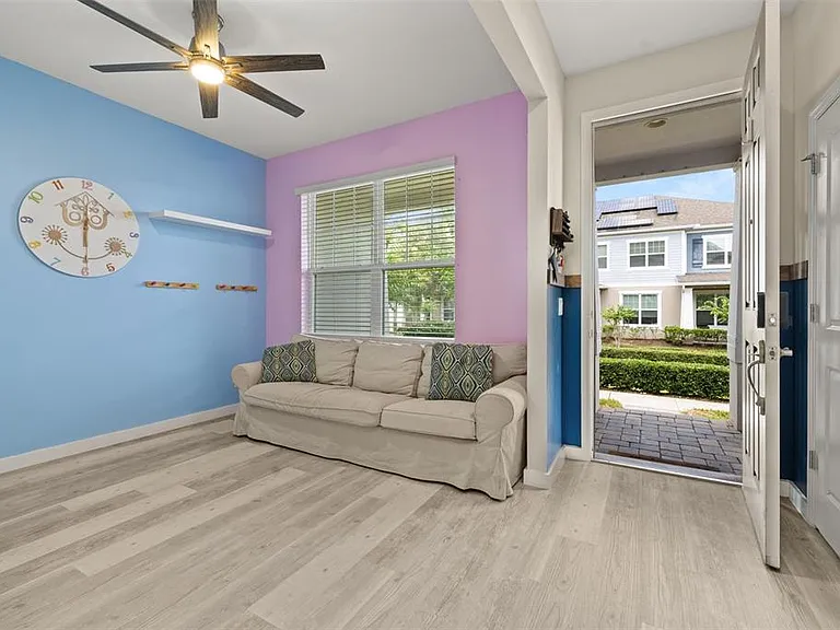 11193 Hanlon Terrace Aly — Photo 7