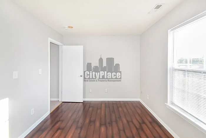 5639 Wood Hollow Dr — Photo 14