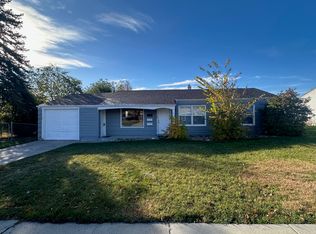 141 E Saint Charles St, Rapid City, SD 57701