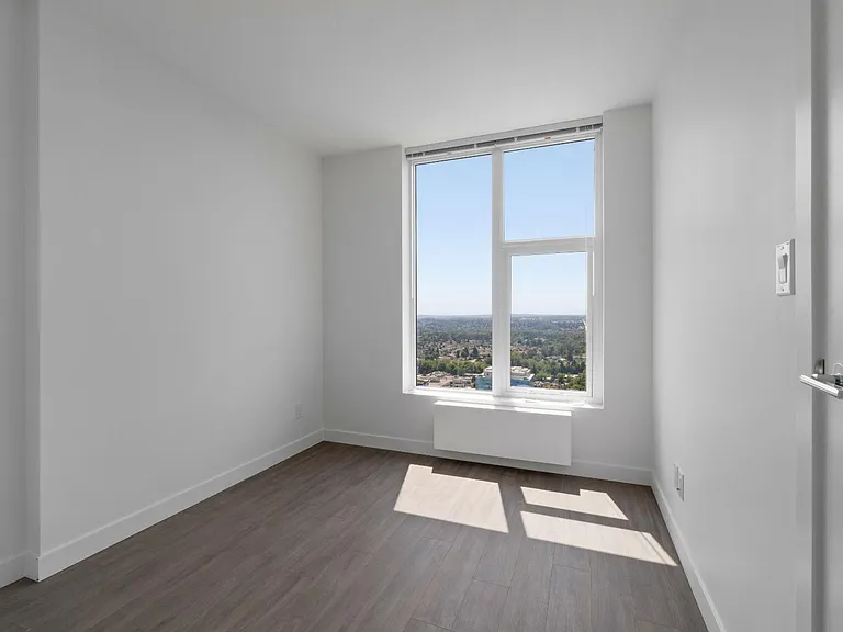 13615 Fraser Hwy #3803 — Photo 12