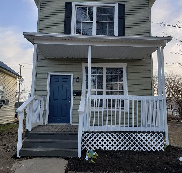 1st image of 2118 8th St