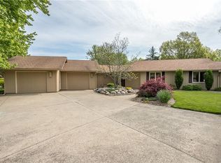 10779 Gate Post Rd, Strongsville, OH 44149