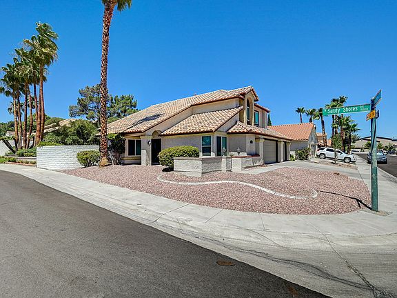 3rd image of 2733 Brookstone Ct