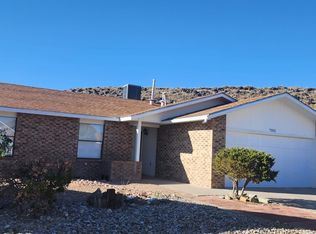 7312 Bangor Ave NW, Albuquerque, NM 87120