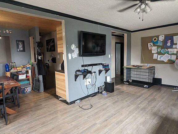3rd image of 4314 50th St