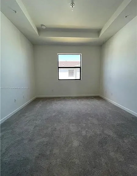 SW 159th Ct — Photo 5