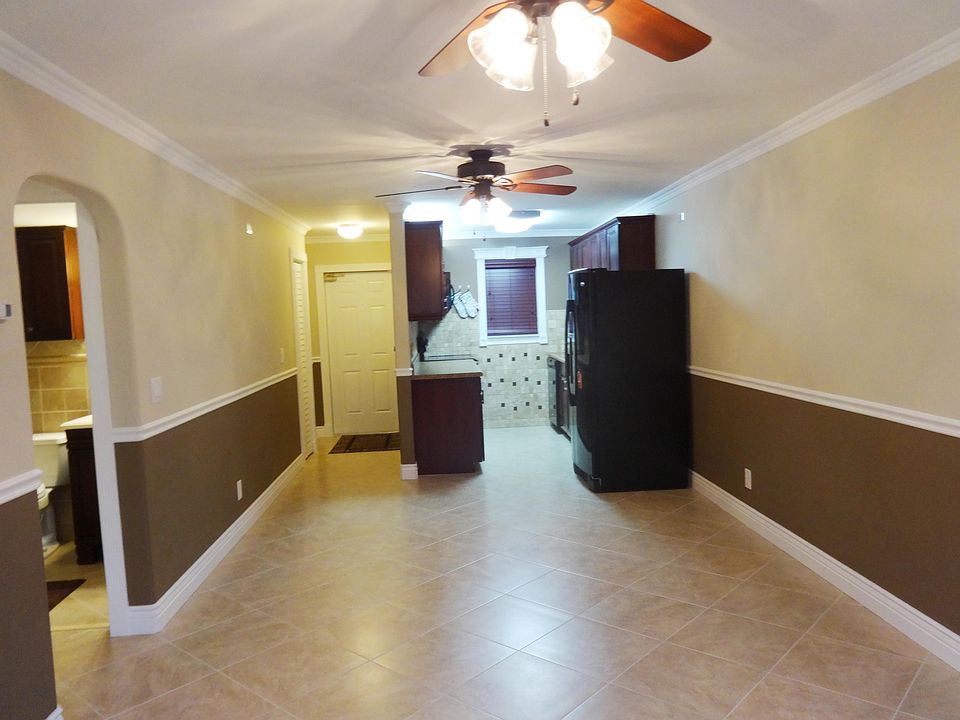 1st image of 550 SW 2nd Ave APT 129