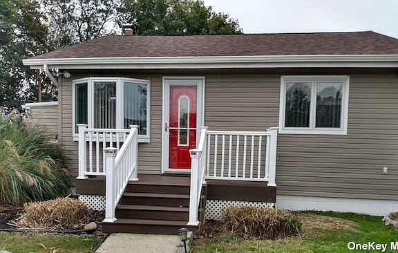 3rd image of 10 Trafalgar Dr