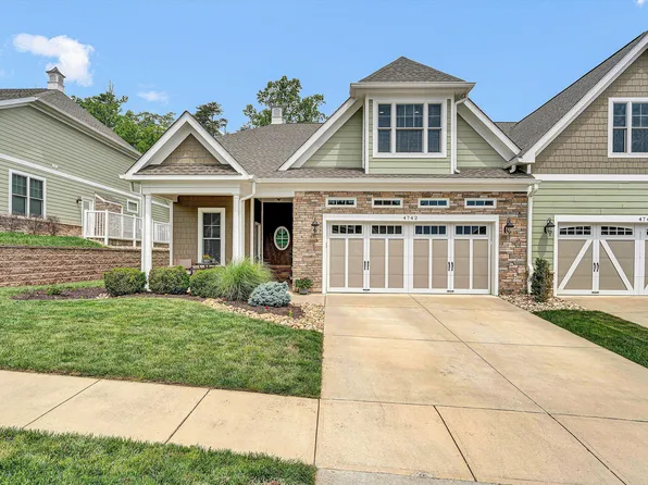 4742 Leigh Ln, Roanoke, VA 24018