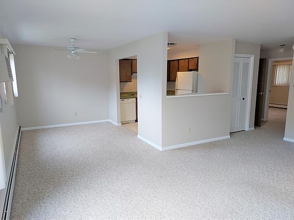 4th image of 3122 Weiss St