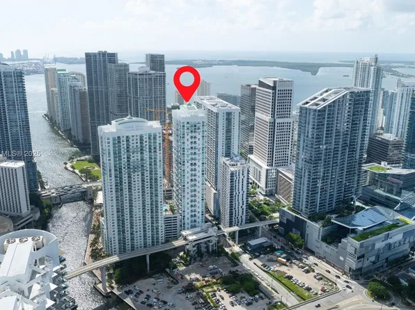 41 SE 5th St APT 1212, Miami, FL 33131