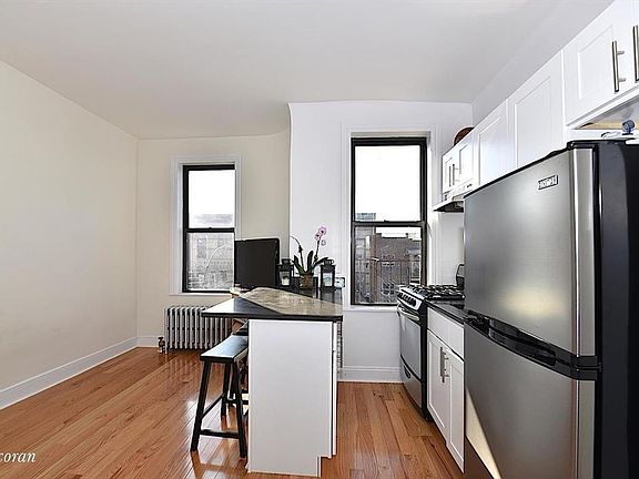 2nd image of 3018 43rd St APT 12