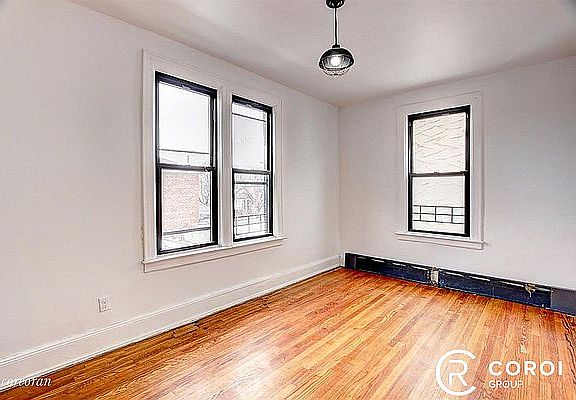 4th image of 98-17 32nd Ave #1