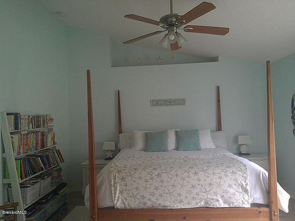 5th image of 697 Mason Dr