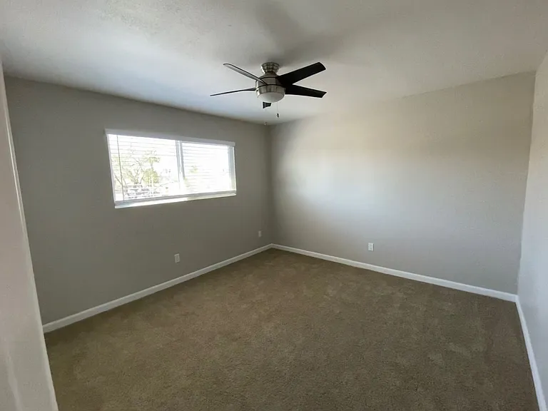 1829 E Broadway Rd — Photo 6