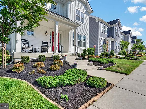 2nd image of 2614 Orchard Oriole Way