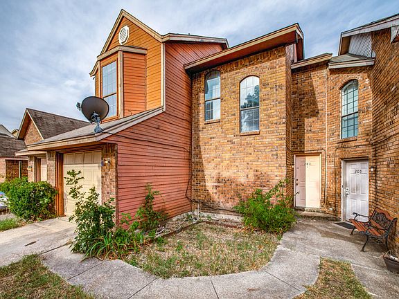 2nd image of 203 Alpine Dr