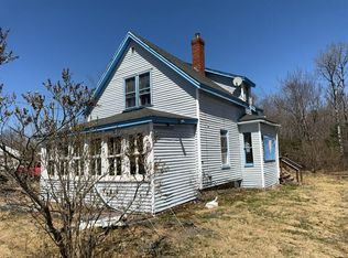 52 Elm St, Milo, ME 04463