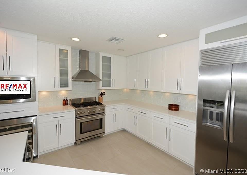 REMAX(39)