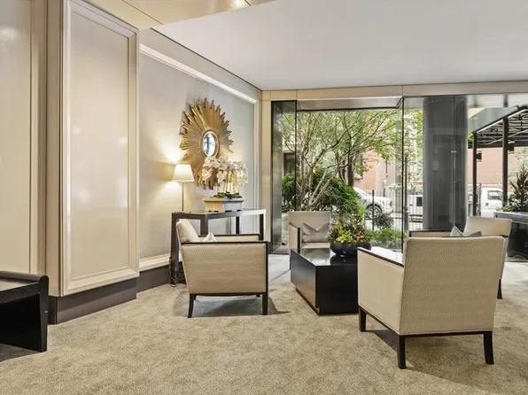 145 Pinckney St APT 115, Boston, MA 02114