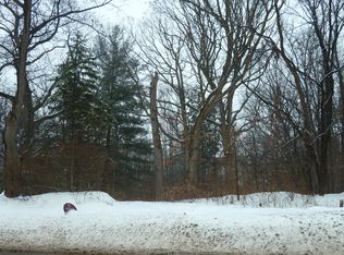 900 E Long Lake Rd, Bloomfield Hills, MI 48304