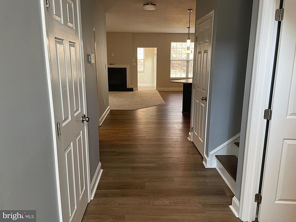 3rd image of 54 Colin Ct