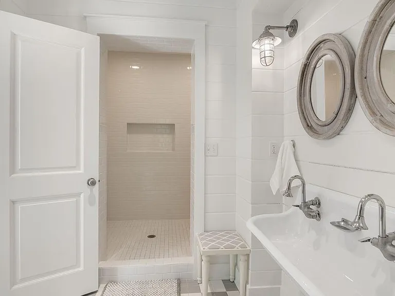 187 Cypress Dr — Photo 42