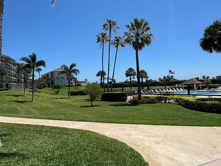 101 S Seas Dr #505 — Photo 11