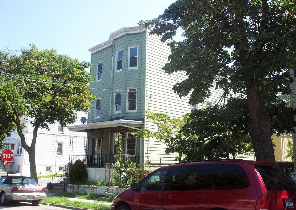 1st image of 40 Burhans Ave #2