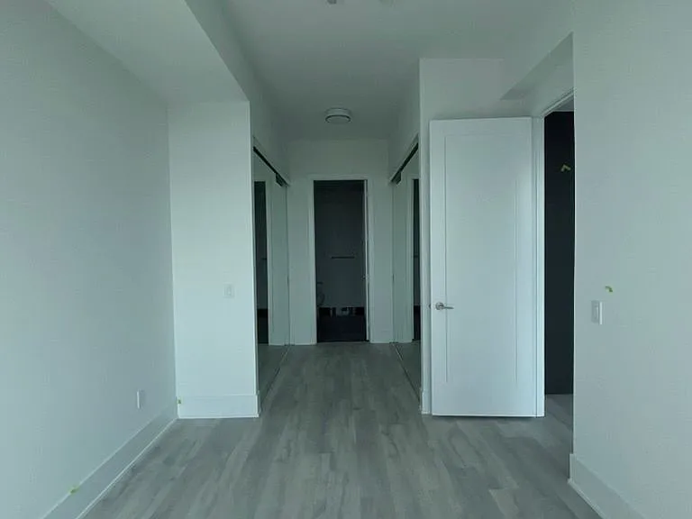 470 Front St W #2303 — Photo 11