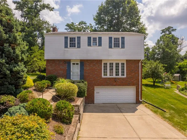 4774 Robert Dr, Bethel Park, PA 15102