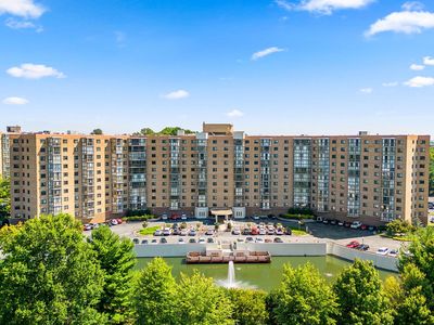 3330 N Leisure World Blvd #5-129, Silver Spring, MD, 20906
