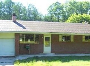 2282 Schnebly Rd, Spring Valley, OH 45370
