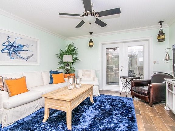 4th image of 104 Capri Isles Blvd APT 305