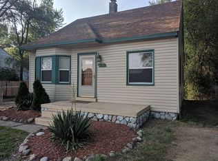 4139 Auburn Rd, Shelby Township, MI 48317