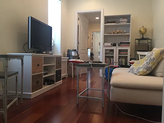 Rented by The Search D&M | media 10