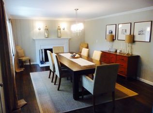 2 Possum Ln, Norwalk, CT 06854