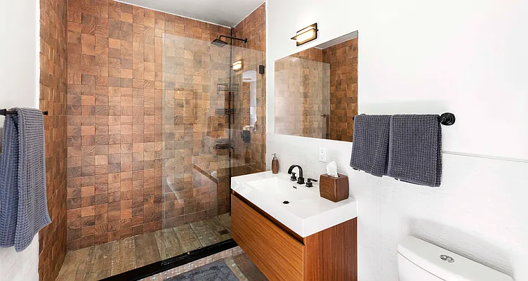 Sold by Nest Seekers International | media 9