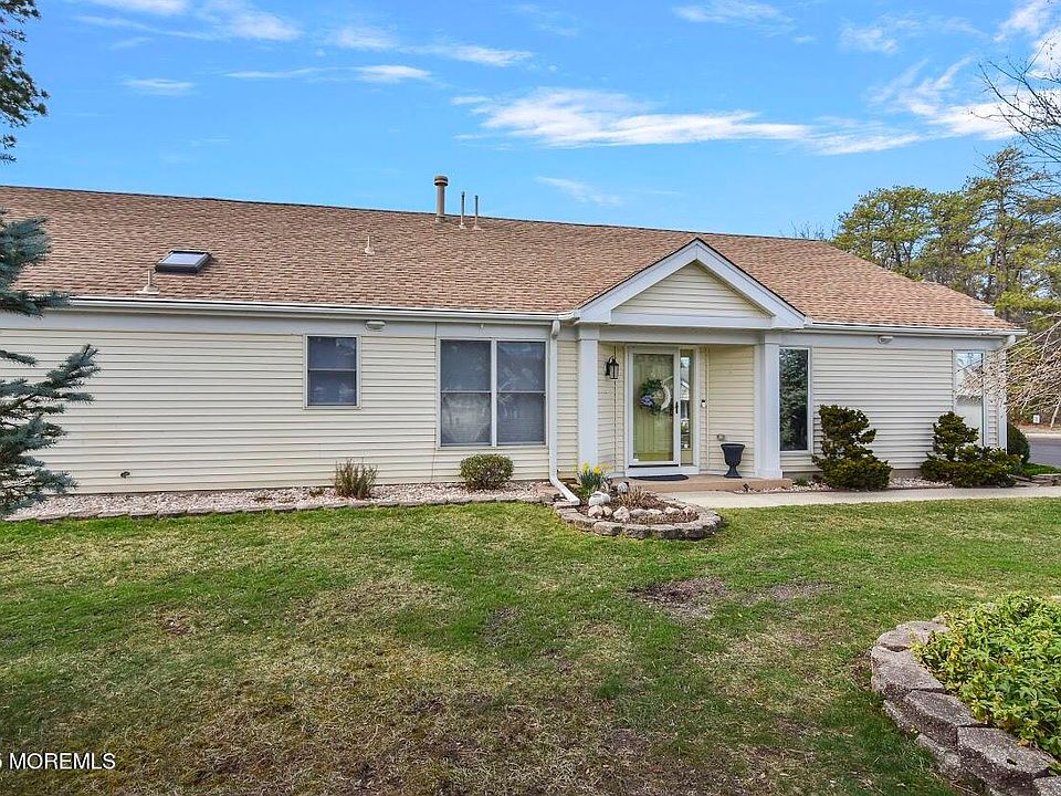2371 Kira Court, Toms River, NJ 08755 | Zillow