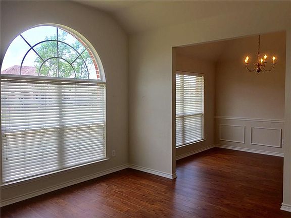 2nd image of 1107 Destiny Ct