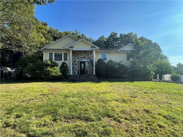 56 N Park Terrace, Congers, NY 10920
