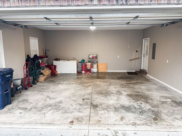 205 Avenue 4 NW, Atkins, AR 72823