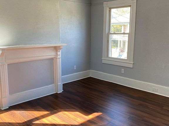 4th image of 1309 Prentis Ave APT 2