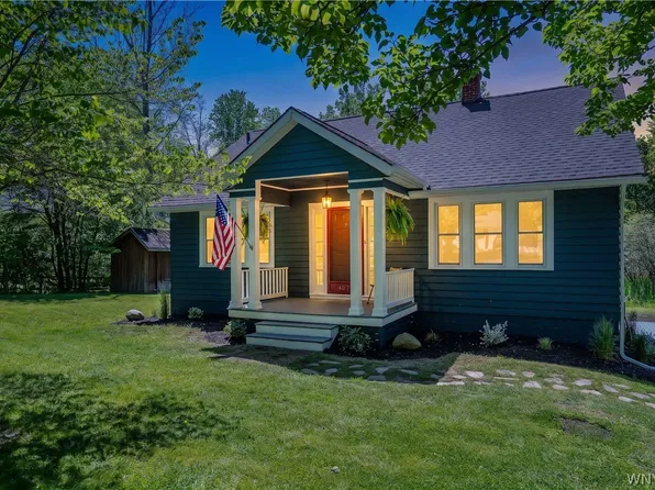 4076 N Freeman Rd, Orchard Park, NY 14127