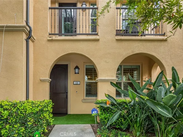 102 Rose Arch, Irvine, CA 92620
