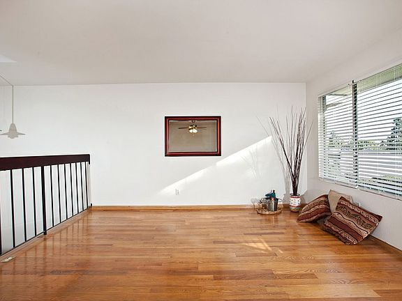 2nd image of 6323 Caminito Marcial