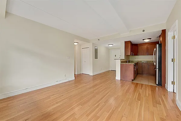 Sold by Exclusive Properties Sotheby's International Realty | media 18