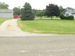 5676 Ruhle Rd, Coleman, MI 48618